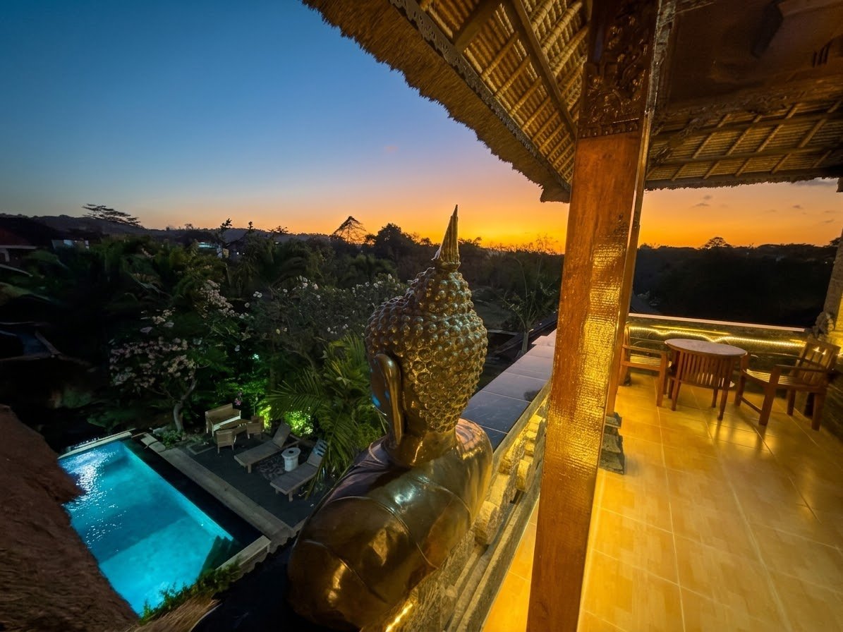 Villa Lotus — Location villa 5 chambres à Jimbaran, Bali, piscine, 15 personnes